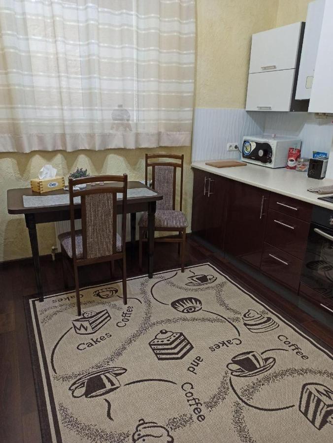 شقة تشيرنيفتسي  في Квартира В Самом Центре Wi-Fi المظهر الخارجي الصورة